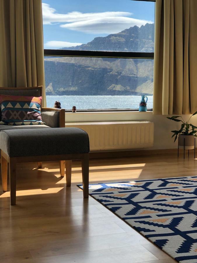 The Cliff Hotel Neskaupstadur Exterior photo